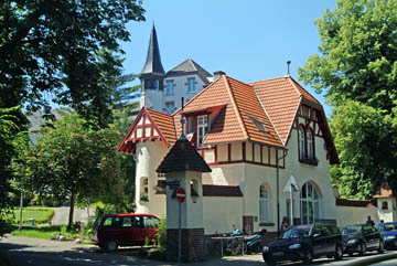 0840_torhaus-altes-klinikum.jpg